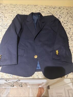 Navy Men's Single-Breasted Blazer with Gold Buttons